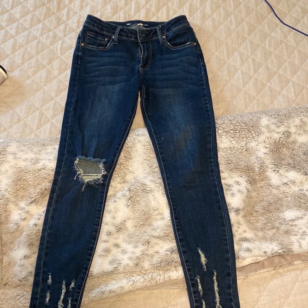 A2 skinny jeans